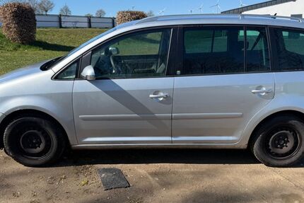 VW Touran 345.000 km 1.350 &euro; Schleiden-Harperscheid 53937