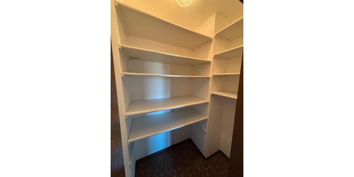 Etagenwohnung Neuötting - 3 Zimmer, 83 m&sup2;, 913&euro; | Angebot:26475315