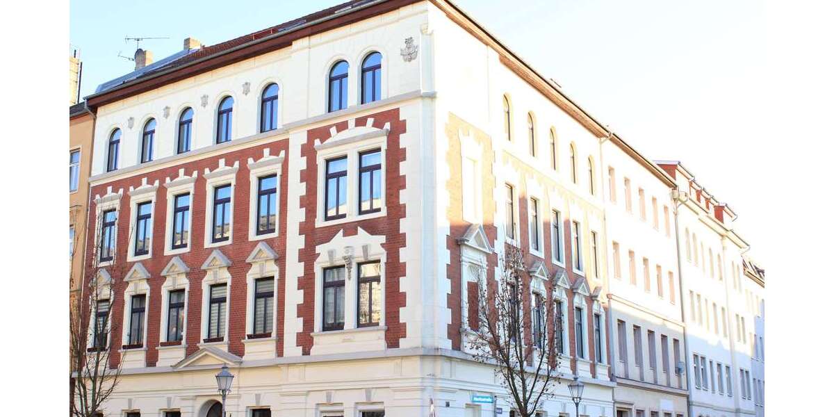 *** Tolle Dachgeschosswohnung direkt bezugsfertig, 2er WG geeignet *** mit Einbauküche 2 zimmer