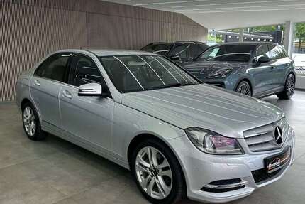 Mercedes-Benz C 180 210.215 km 8.950 &euro; Brandenburg an der Havel 14772