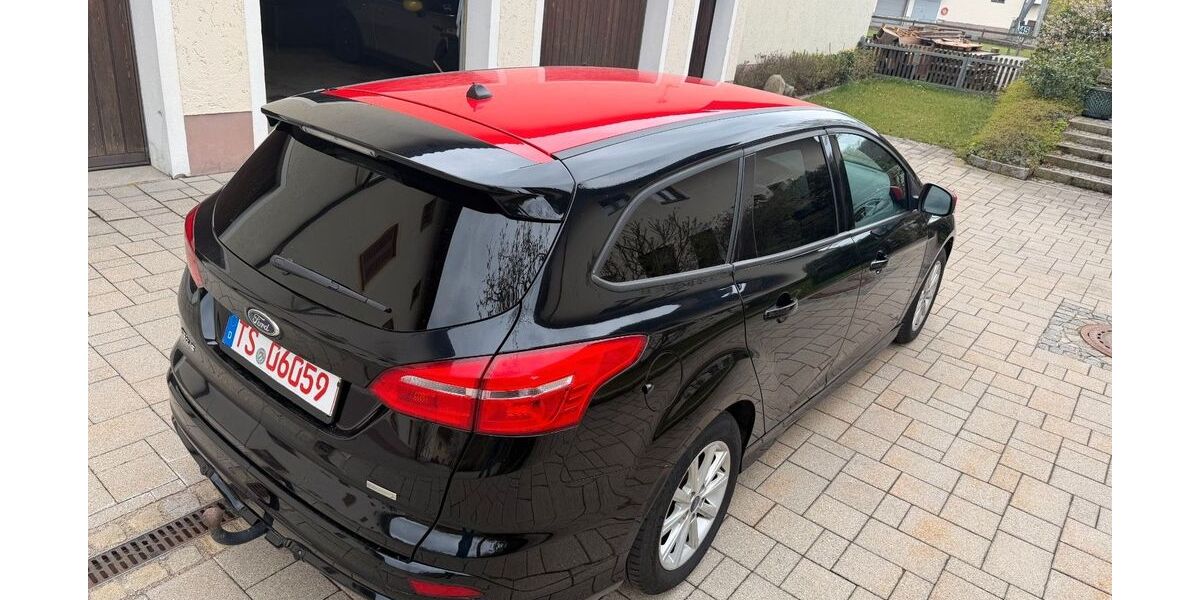 Ford Focus 111.000 km 10.700 &euro; Altenmarkt an der Alz 83352