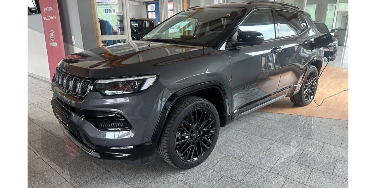 Jeep Compass 59.211 km 24.900 &euro; Rudolstadt 07407