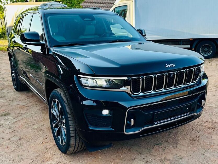 Grand Cherokee