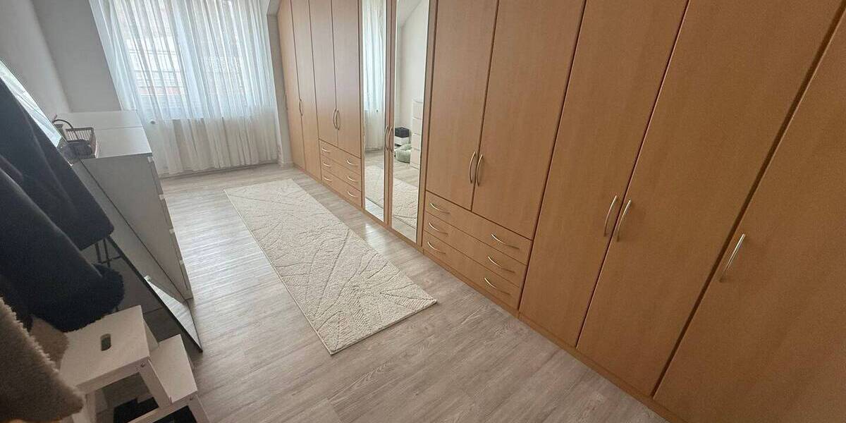 Reihenmittelhaus Bingen Büdesheim - 5 Zimmer, 130 m&sup2;, 1.500&euro; | Angebot:26028976