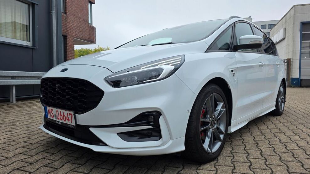 Ford S-Max 132.139 km 24.999 € Warendorf 48231