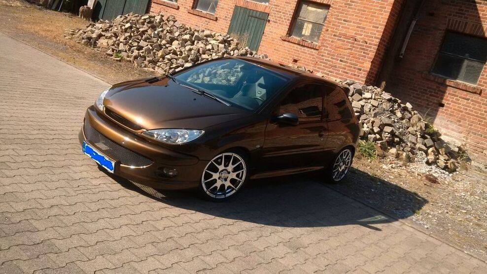 Peugeot 206 112.133 km 6.400 € Metelen 48629