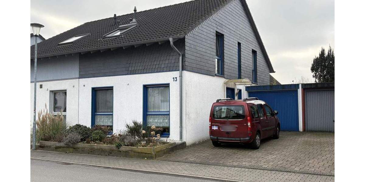 Doppelhaushälfte Moers Kapellen-Mitte - 4 Zimmer, 114 m&sup2;, 449.000&euro; | Angebot:25668381