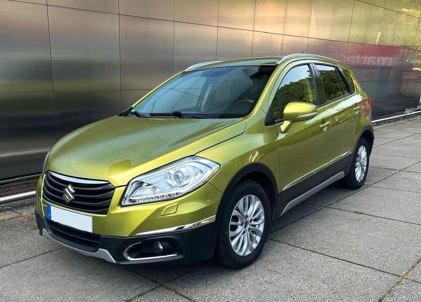 (SX4) S-Cross