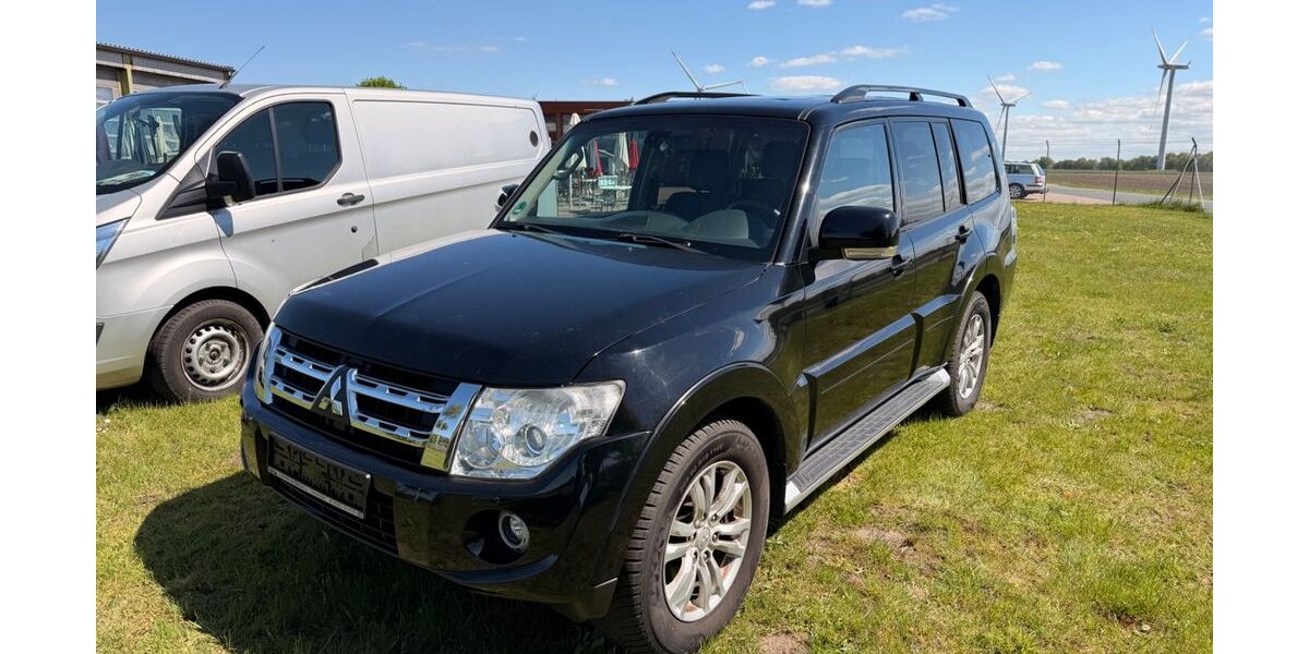 Mitsubishi Pajero 271.032 km 9.500 &euro; Hemslingen 27386