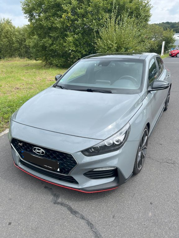 i30
