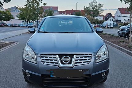 Nissan Qashqai 184.000 km 4.600 &euro; Detmold 32756