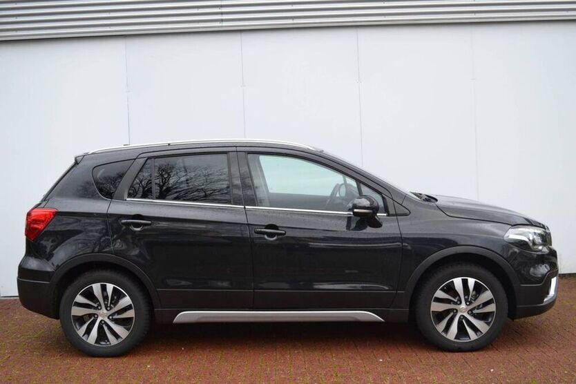 (SX4) S-Cross