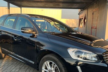 Volvo XC60 317.325 km 10.999 &euro; Enger 32130