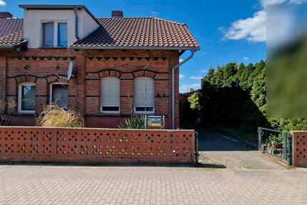 Haus Barby - 6 Zimmer, 160 m&sup2;, 75.000&euro; | Angebot:24363534