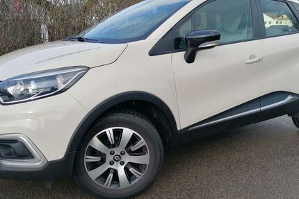 Renault Captur 56.150 km 9.790 &euro; Willmering 93497