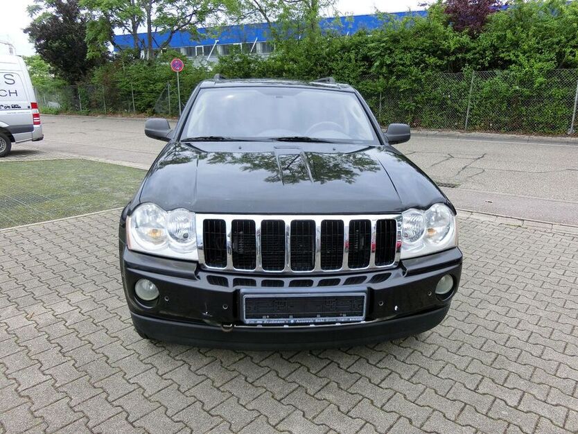 Grand Cherokee