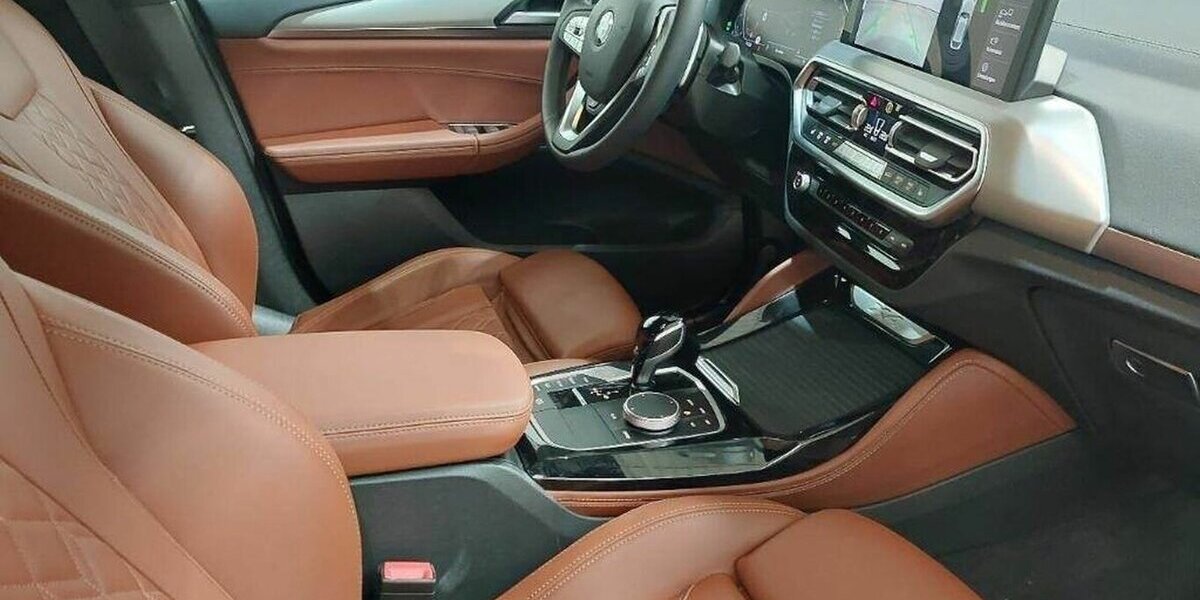 BMW X4 xDr 30d Leder Individual Merino NP:92.239 23.000 km 48.990 &euro; Landshut 84030