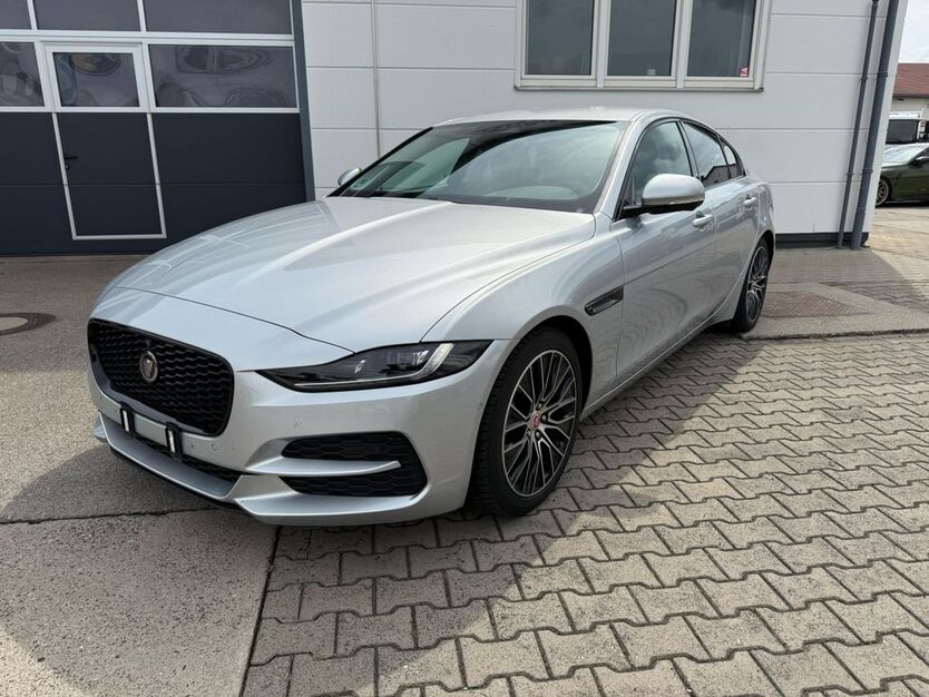 Jaguar XE 75.910 km 25.900 € Griesheim 64347