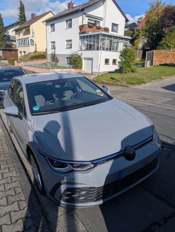 VW Golf 29.988 km 24.999 € Taunusstein 65232