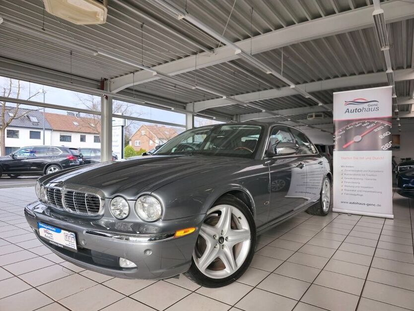 XJ