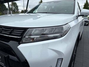 Suzuki Vitara 1.4 Boosterjet Automatik Comfort+ ALLGRIP 2.000 km 27.460 € Höhenkirchen-Siegertsbrun 85635