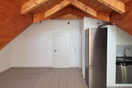 Wohnung Dorfen - 2.5 Zimmer, 47 m&sup2;, 720&euro; | Angebot:24754006