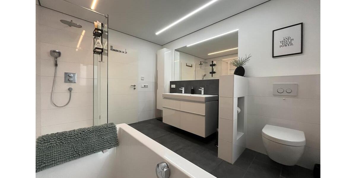 Etagenwohnung Braunschweig Wabe-Schunter-Beberbach - 5 Zimmer, 160 m&sup2;, 1.600&euro; | Angebot:25416313