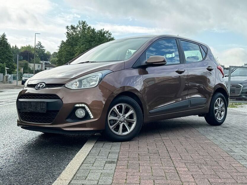 i10