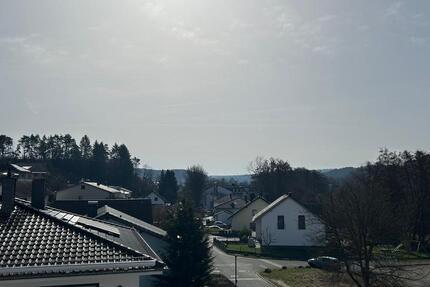 Wohnung Solms - 3 Zimmer, 71 m&sup2;, 700&euro; | Angebot:25422438