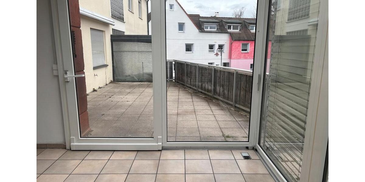 Etagenwohnung Ebersbach an der Fils - 3 Zimmer, 78 m&sup2;, 1.100&euro; | Angebot:24862968