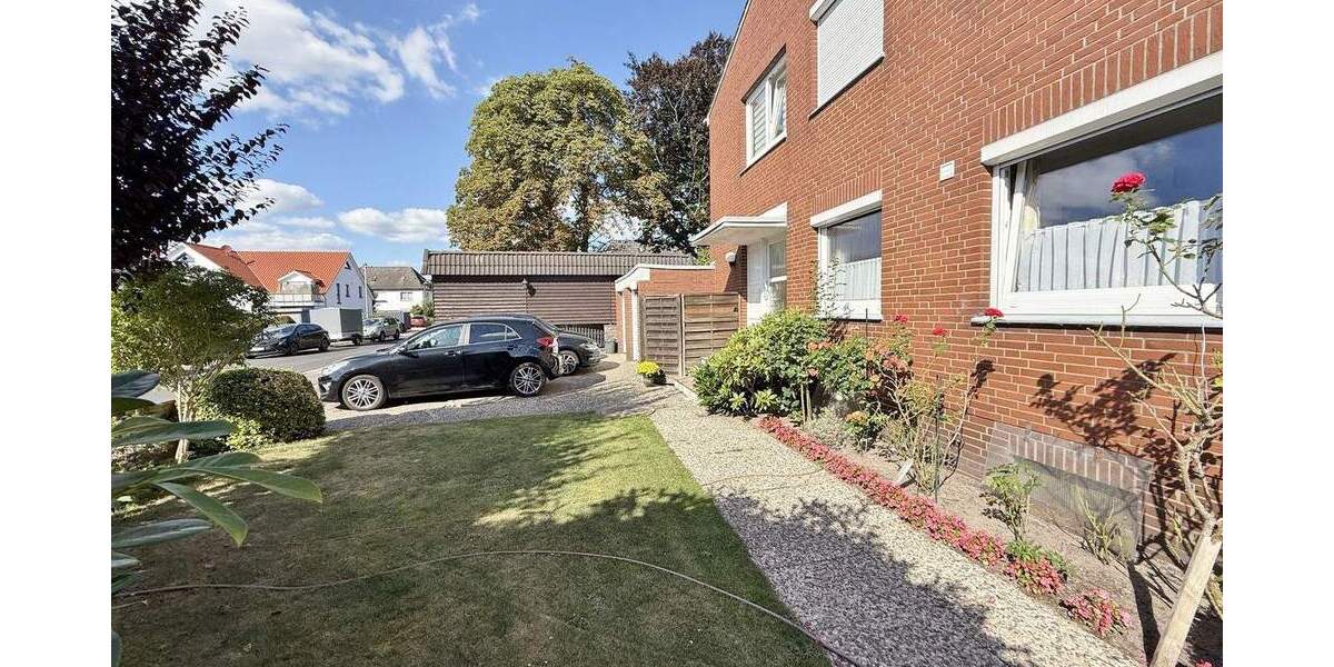 Mehrfamilienhaus, Wohnhaus Delmenhorst Bungerhof - 9 Zimmer, 251 m&sup2;, 479.000&euro; | Angebot:23790170