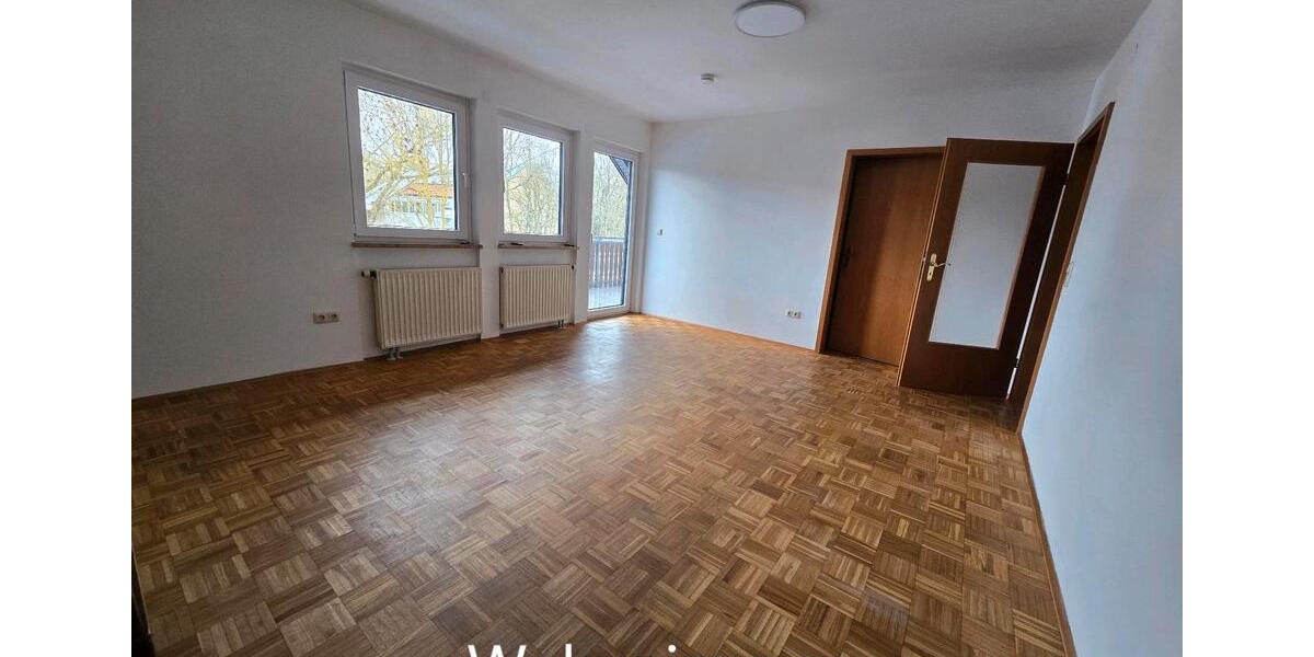 Dachgeschoßwohnung Würzburg Heuchelhof - 3.5 Zimmer, 83 m&sup2;, 1.130&euro; | Angebot:25392077