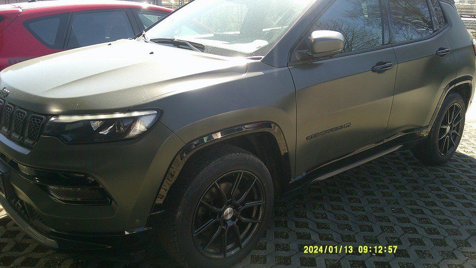 Jeep Compass 113.200 km 17.850 &euro; Buttenwiesen 86647