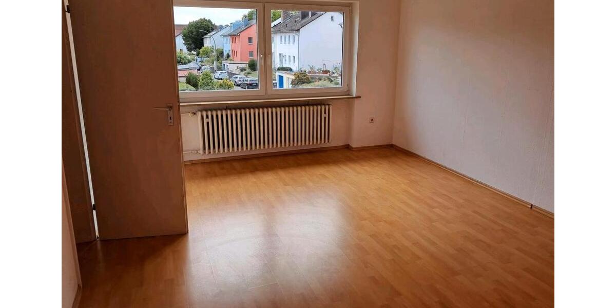Einfamilienhaus Margetshöchheim - 8 Zimmer, 150 m&sup2;, 580.000&euro; | Angebot:25807340
