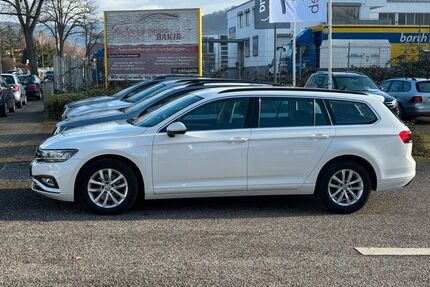 VW Passat Variant