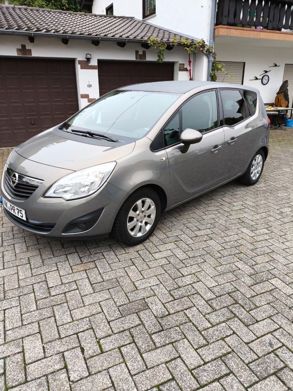 Opel Meriva 170.000 km 4.000 € Merchweiler 66589