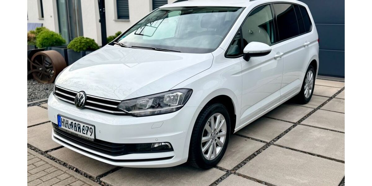 VW Touran 49.990 km 26.900 &euro; Dallgow-Döberitz 14624