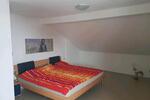 Großzügige 5-Zimmer-DG Wohnung in ruhiger Lage
