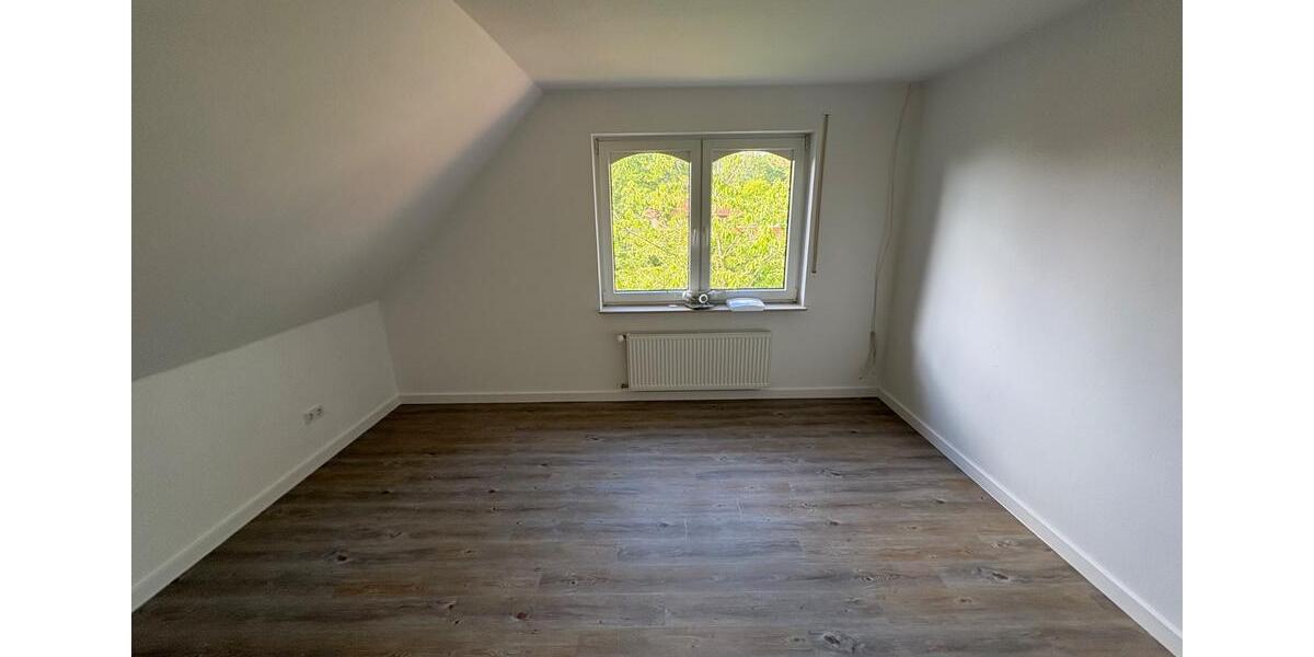 Dachgeschoßwohnung Dinklage - 3 Zimmer, 90 m&sup2;, 645&euro; | Angebot:26676494