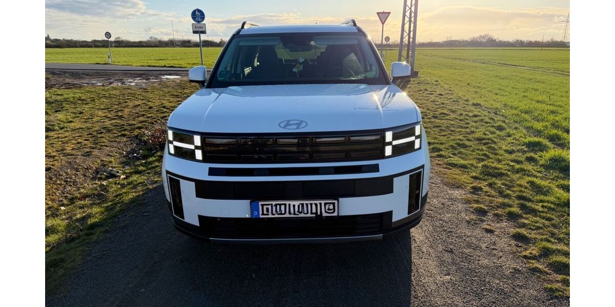 Hyundai SANTA FE 11.400 km 44.700 &euro; Schkeuditz 04435