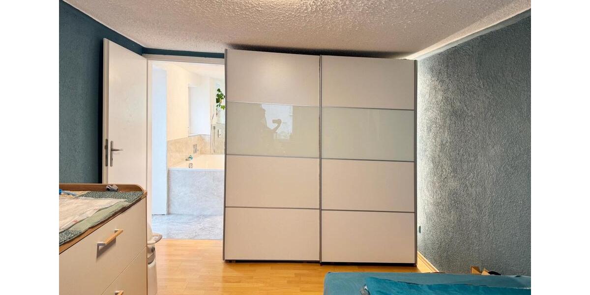 Doppelhaushälfte Bretzfeld - 6 Zimmer, 108 m&sup2;, 1.440&euro; | Angebot:26568343