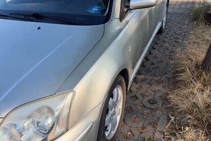 Toyota Avensis 123.800 km 3.500 &euro; Weinheim 69469
