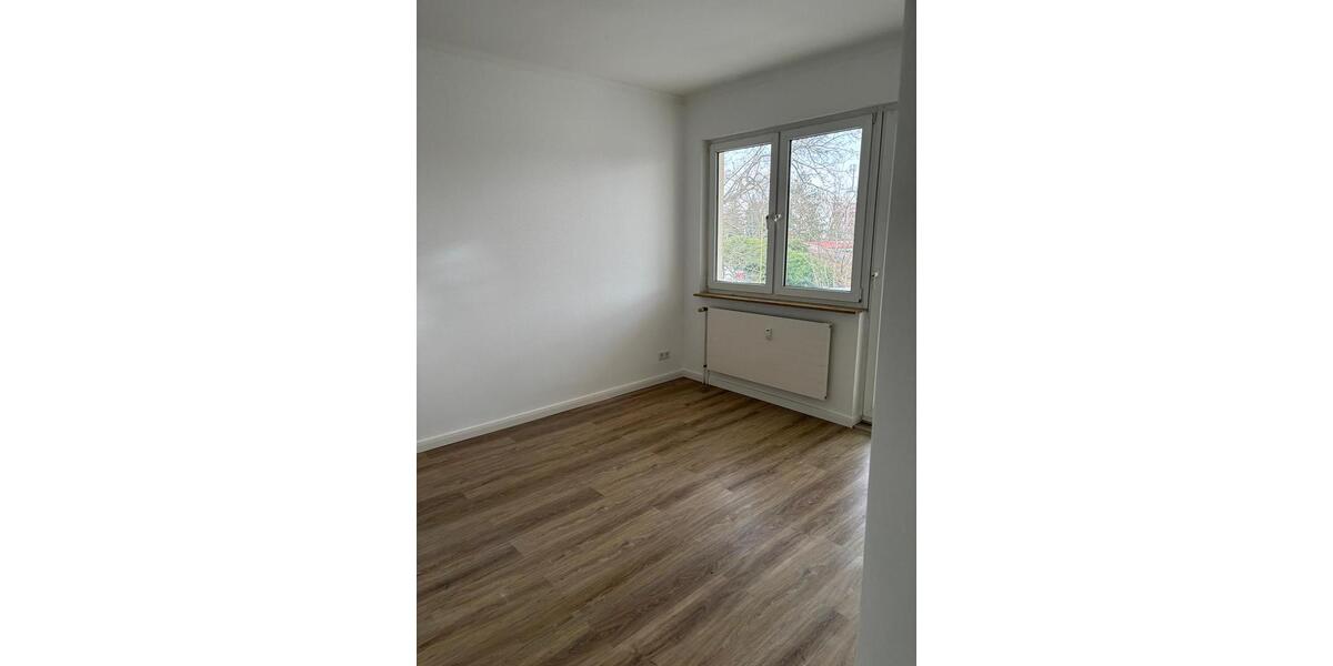 Etagenwohnung Oranienburg - 3 Zimmer, 87 m&sup2;, 1.099&euro; | Angebot:26681682
