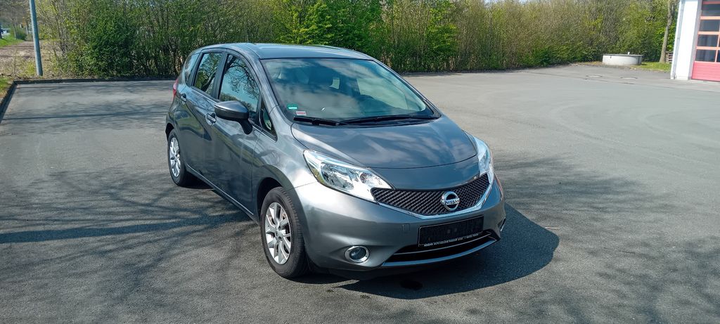Nissan Note 179.800 km 3.999 &euro; Lage 32791