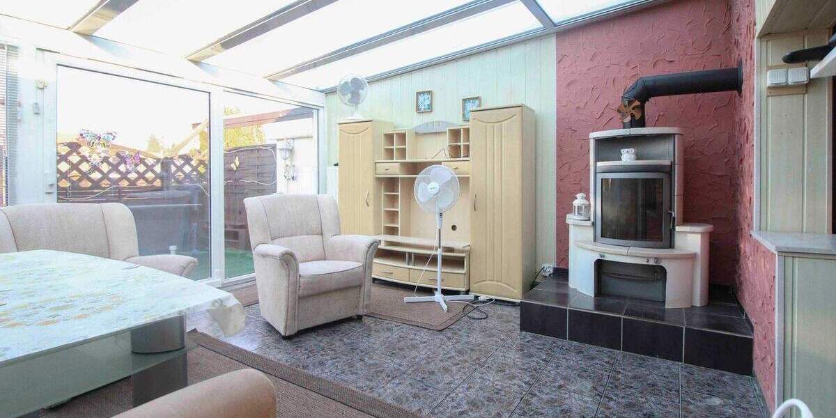 Doppelhaushälfte Magdeburg Neustädter Feld - 5 Zimmer, 100 m&sup2;, 250.000&euro; | Angebot:25265443