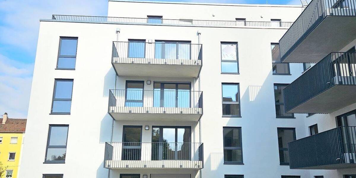 Etagenwohnung Stuttgart Untertürkheim - 3 Zimmer, 108 m&sup2;, 1.790&euro; | Angebot:25672146