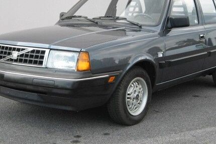 Volvo 340 113.800 km 3.990 &euro; Oberhaid/Bamberg 96173