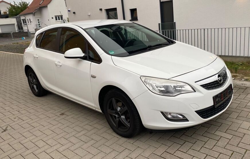 Opel Astra 124.000 km 4.400 € Alsbach 64319 Pfungstadt 64665