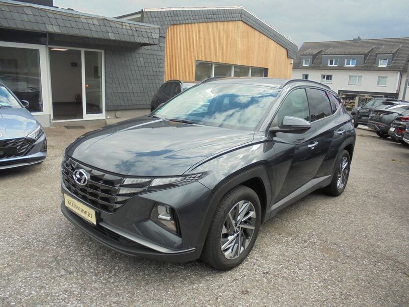 Hyundai TUCSON 78.840 km 21.490 € Radevormwald 42477