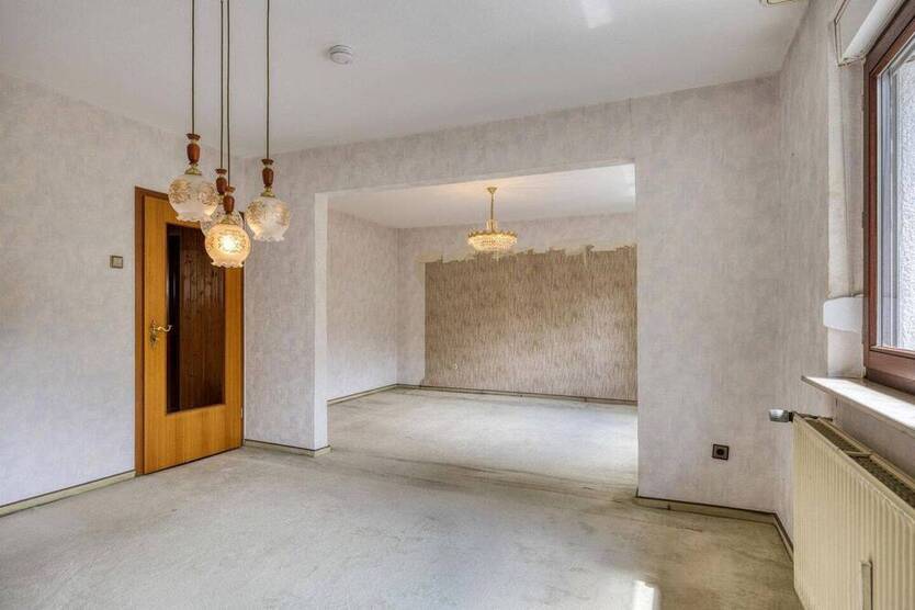 Zweifamilienhaus in Sankt Augustin Hangelar!